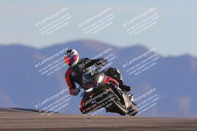 media/Nov-06-2023-Moto Forza (Mon) [[ce023d0744]]/4-Beginner Group/Session 5 (Turn 9)/